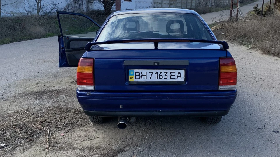 Opel Omega 3