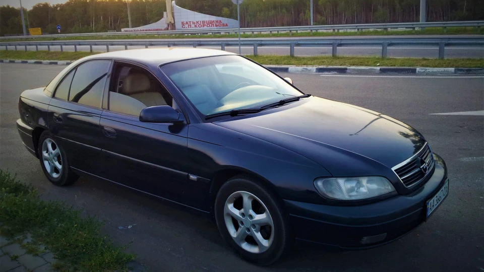 Opel Omega 3