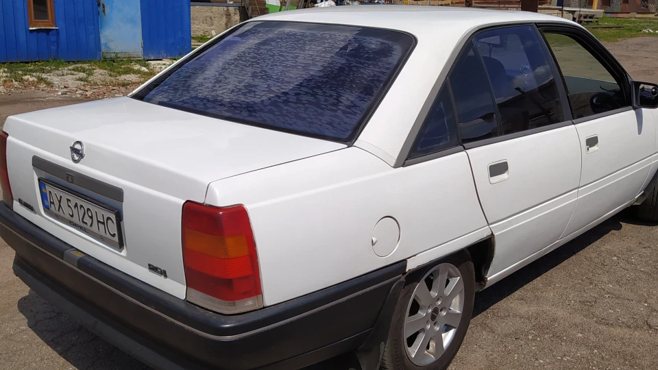 Opel Omega 4