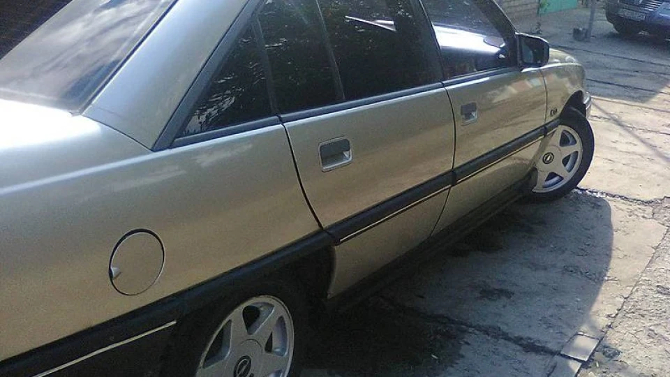 Opel Omega 3