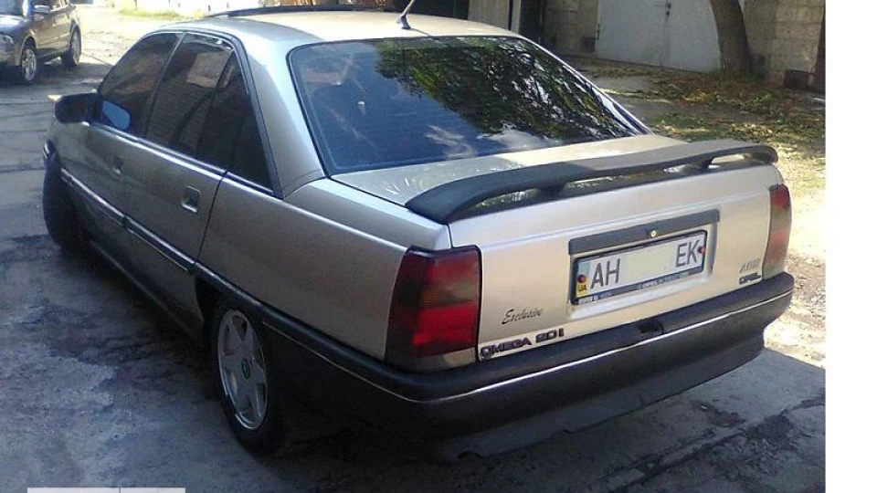 Opel Omega 4