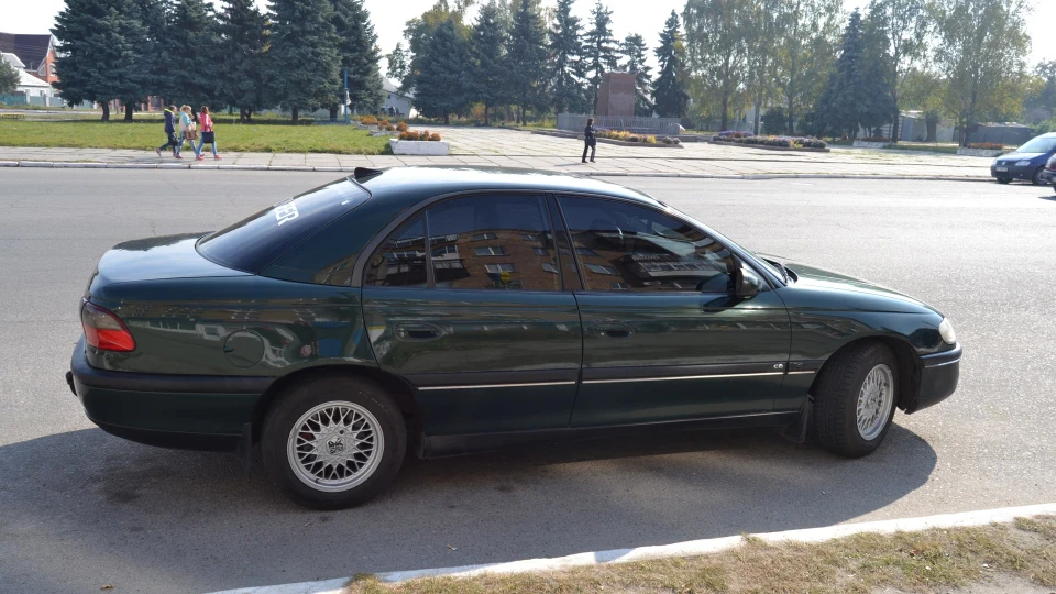 Opel Omega 3