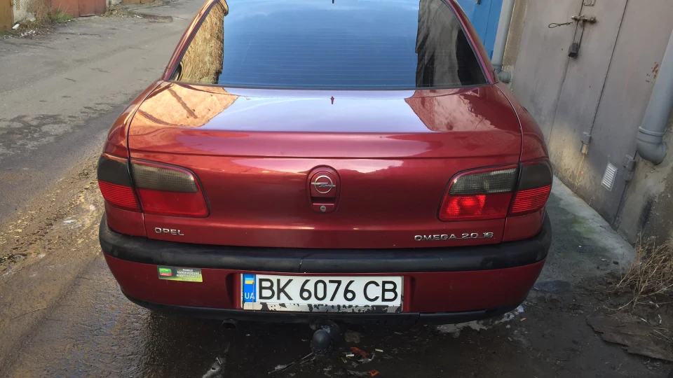 Opel Omega 16 valve 5