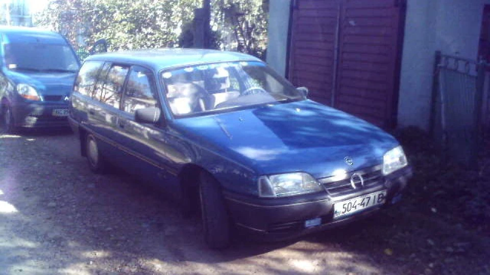 Opel Omega 1,8 OHC Caravan 2