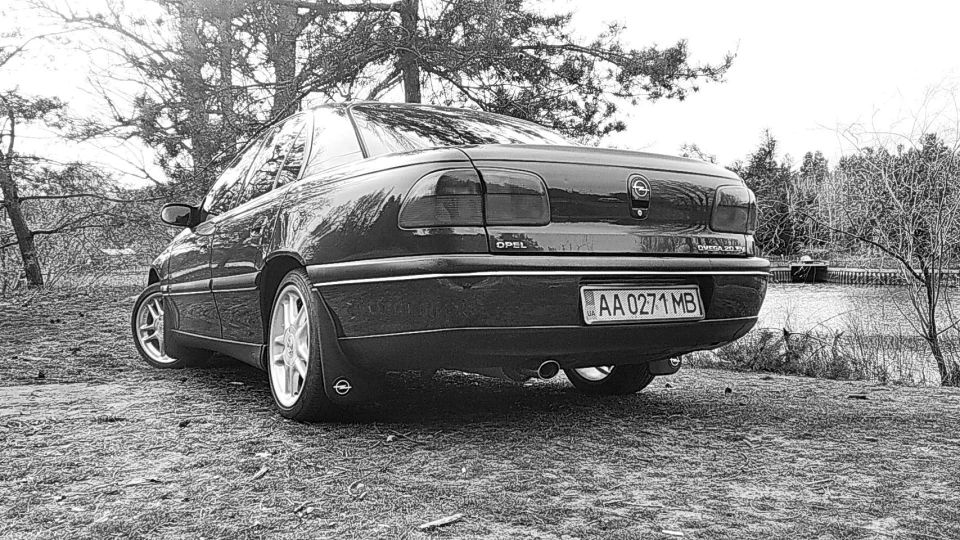 Opel Omega 2.0 16 Клапанів. 2