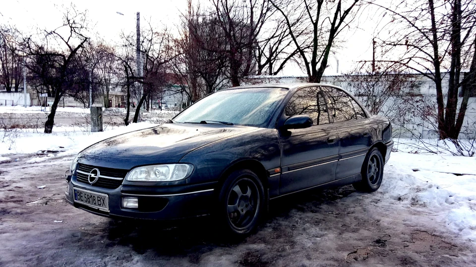 Opel Omega 2.0 16v 136hp 2