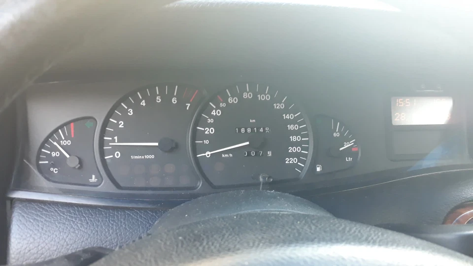 Opel Omega 2.0 16v 5