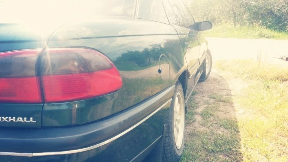 Opel Omega 2.0 16v 4