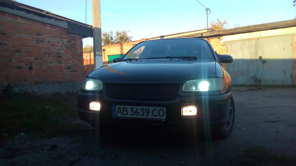 Opel Omega 2.0 16v 2