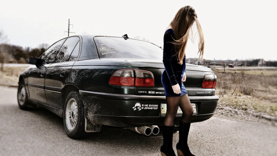Opel Omega 2.0 16v 2