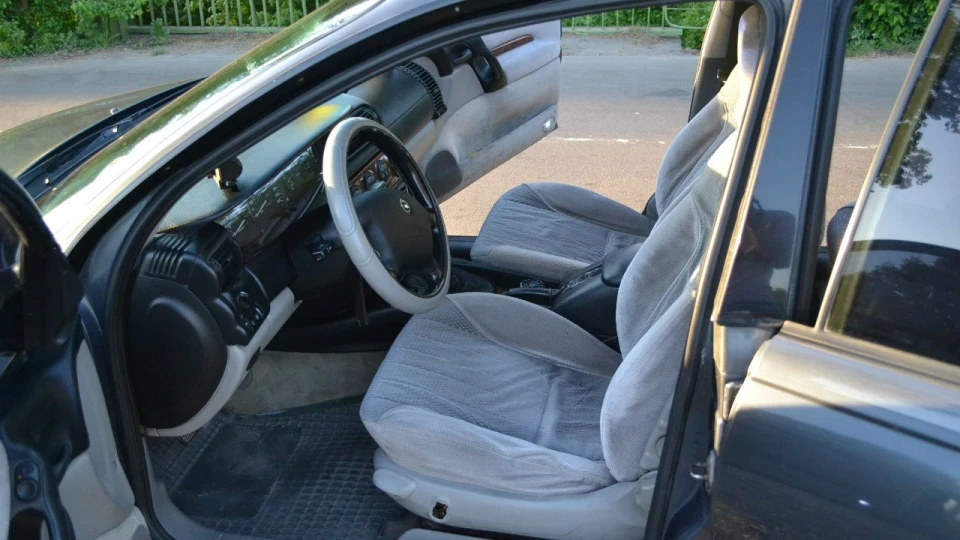Opel Omega 2.0 16v 4