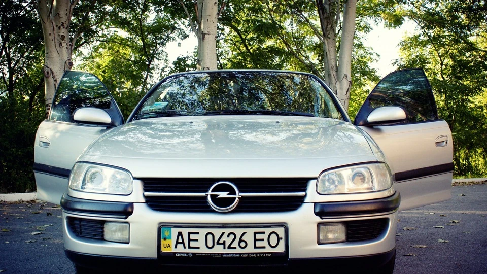 Opel Omega 2,0 16V 5