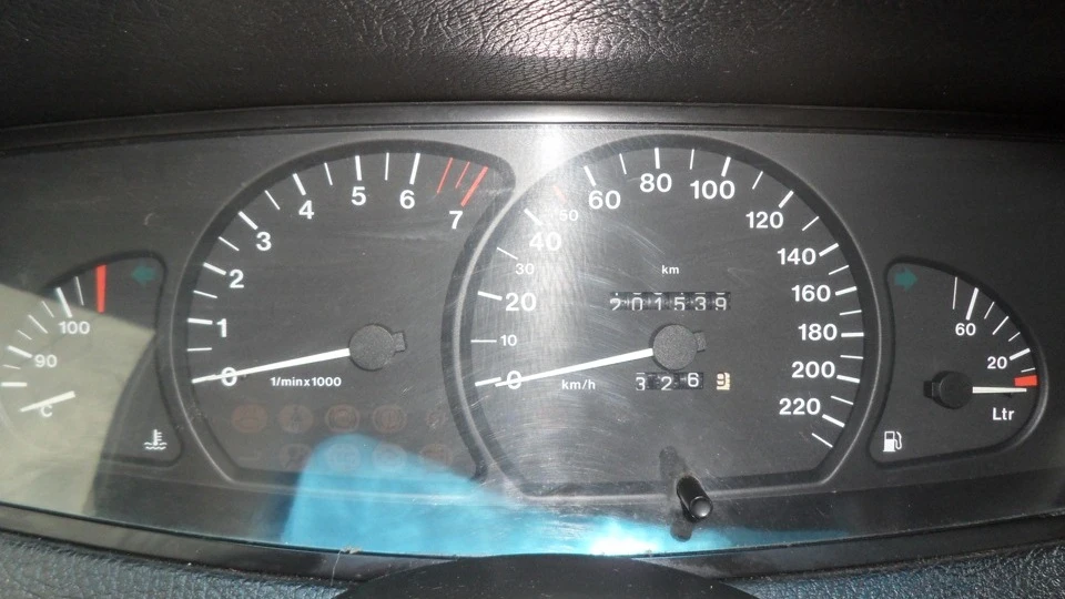 Opel Omega 2.0 8V 4