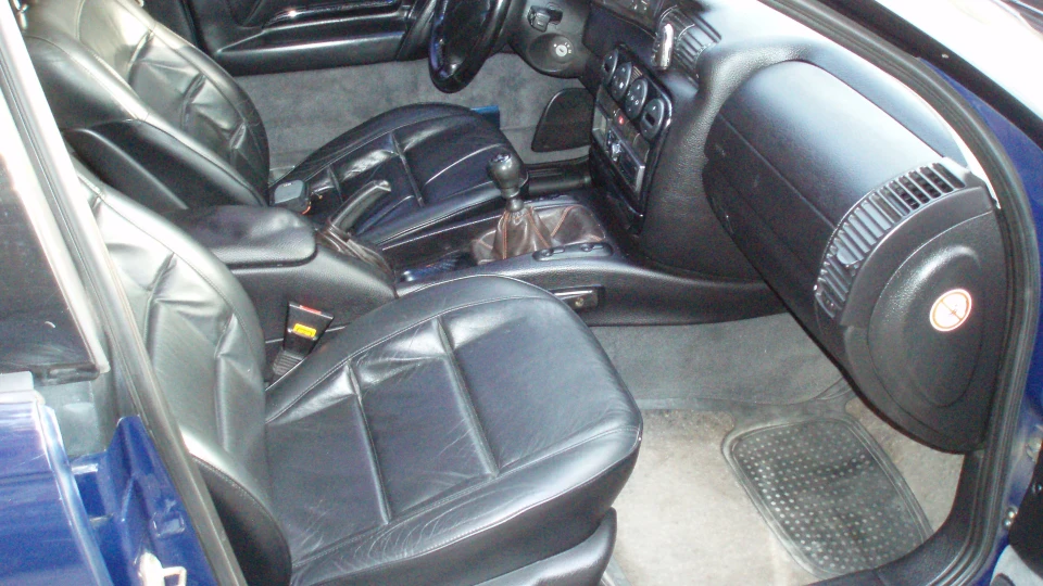Opel Omega 2.0 SPORT