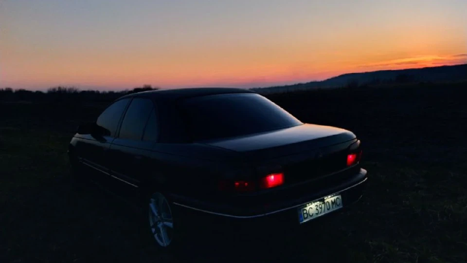 Opel Omega 2.0 v16 3