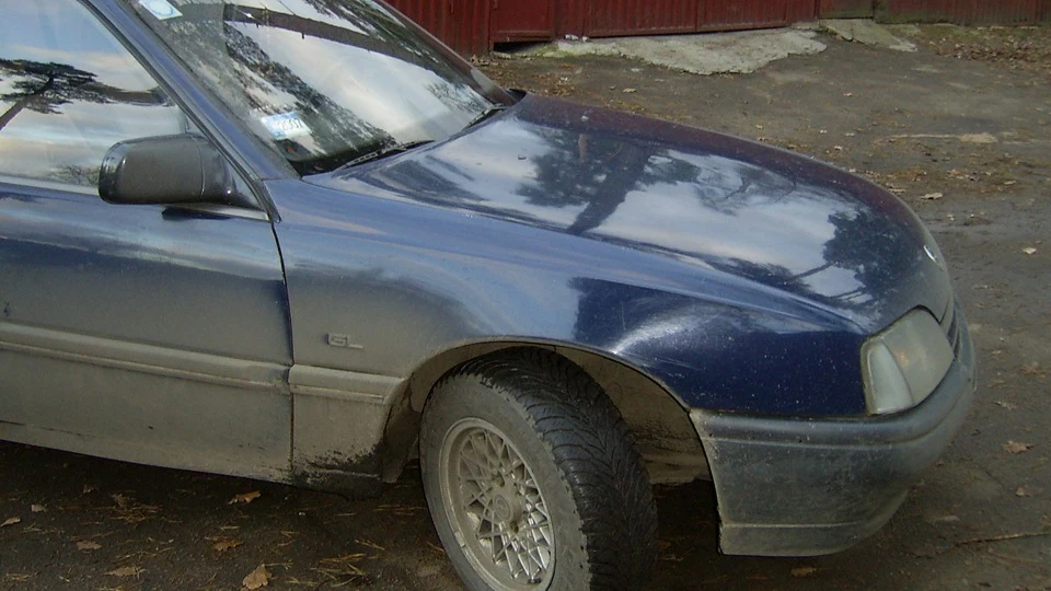 Opel Omega 2.0 2