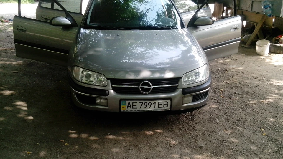 Opel Omega 2,0