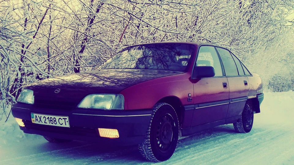 Opel Omega 2.0 2