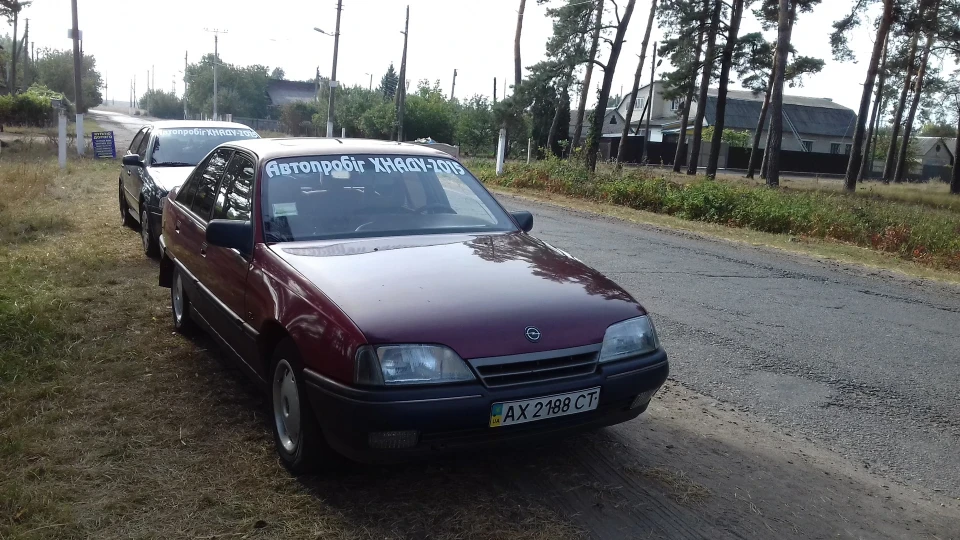 Opel Omega 2.0 4