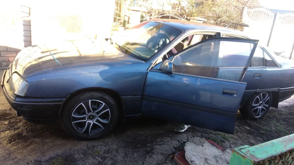 Opel Omega 2.0I ,,Любка,, 3