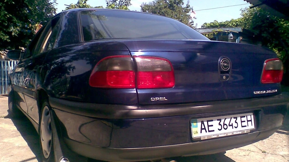 Opel Omega 2.0i V16 X20XEV