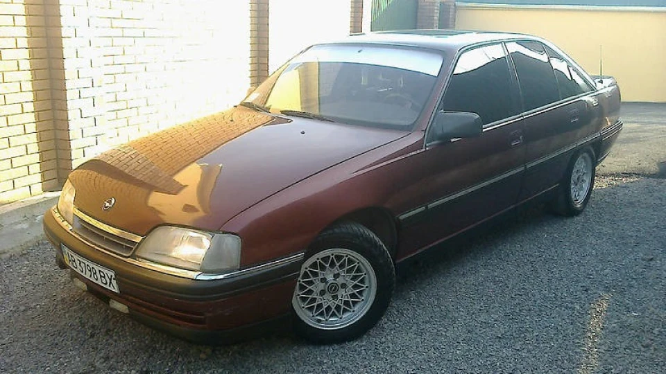 Opel Omega 2,0ine 3