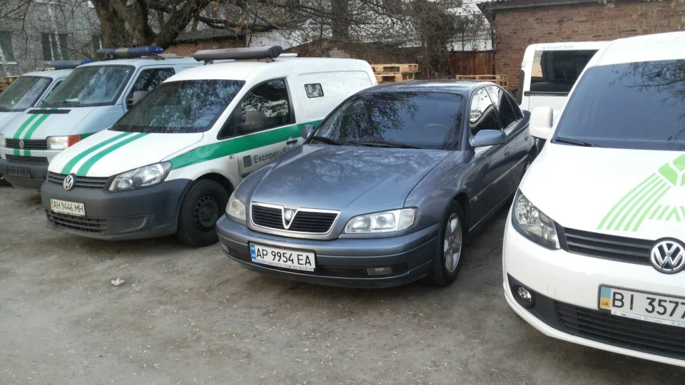 Opel Omega 2.2 МКПП 2