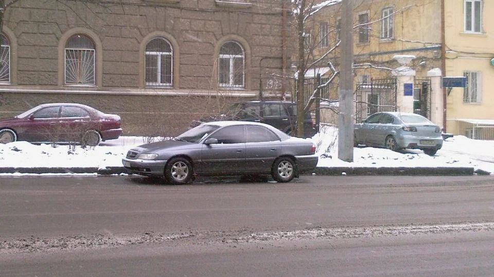 Opel Omega 2,2 2