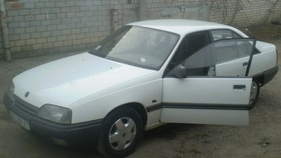 Opel Omega 2.3 Турбо Дизель