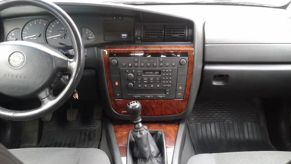Opel Omega 2.5 DTI m57 2