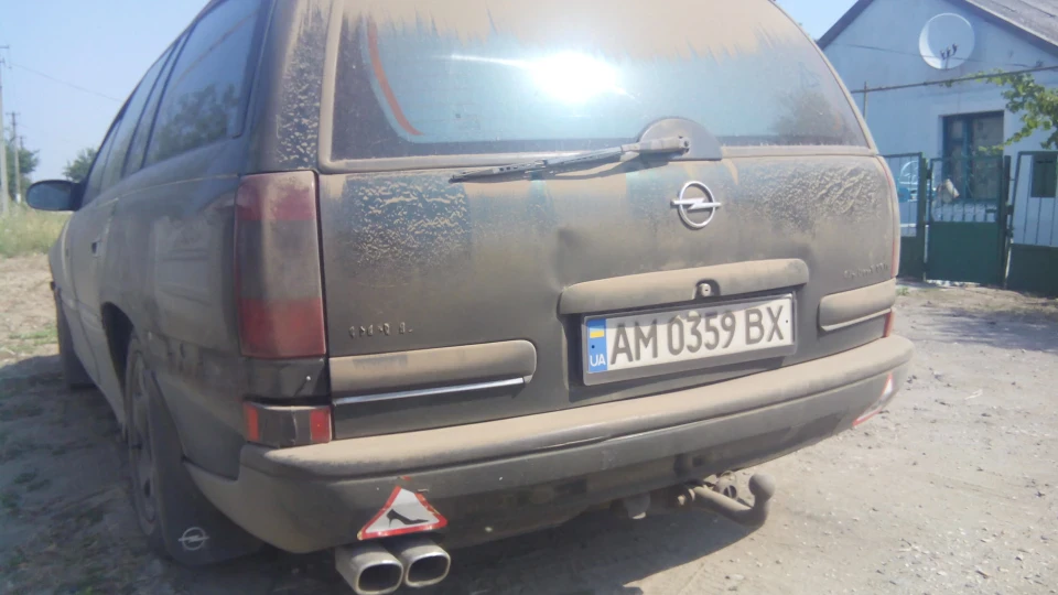 Opel Omega 2.5 MV6 - 2.0 MV6 5