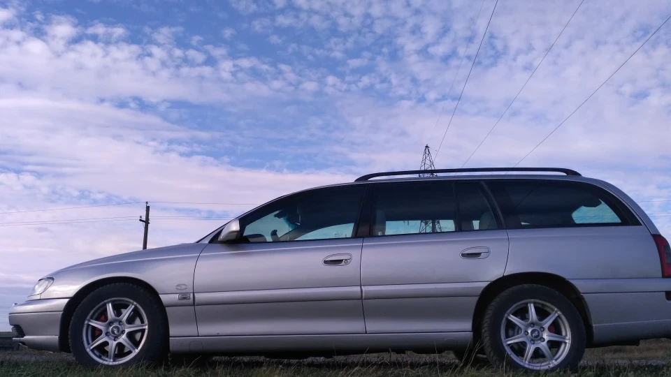 Opel Omega 2.5 tdi m57. 2