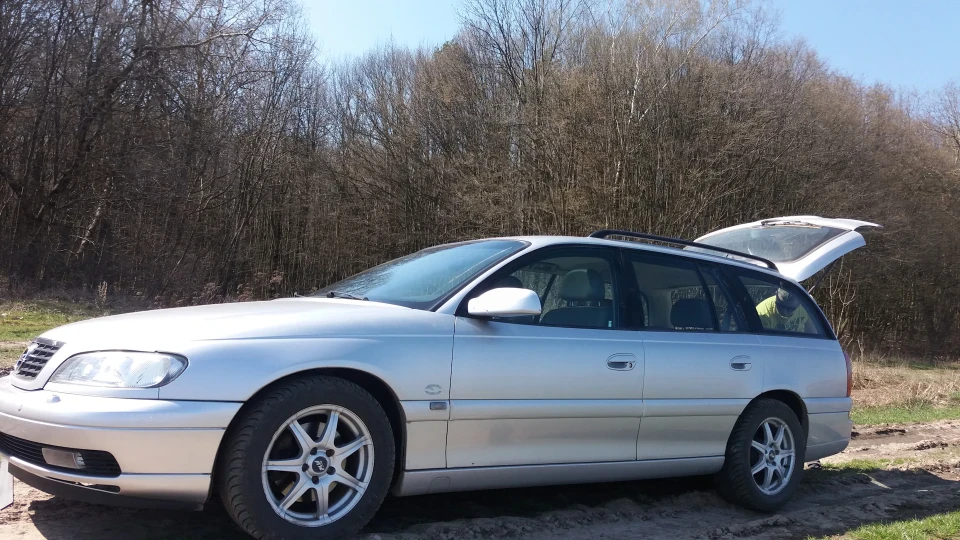 Opel Omega 2.5 tdi m57. 3