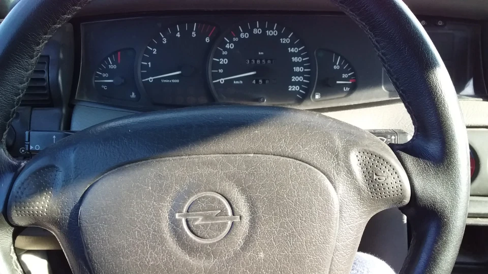 Opel Omega 2.5 tdi 2
