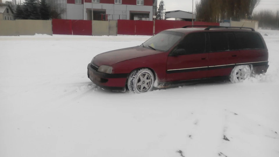 Opel Omega 2.5 турбо дизель