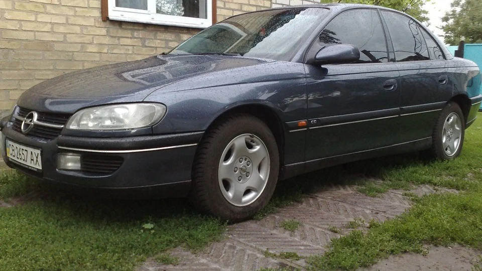 Opel Omega 2.5 v6 2