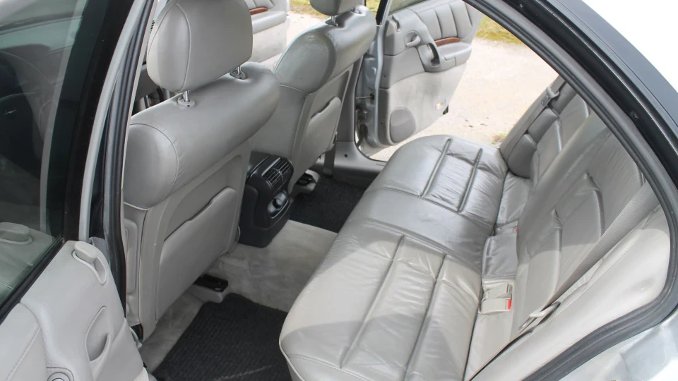 Opel Omega 2.5 V6 2