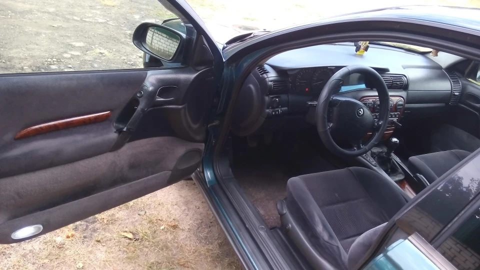 Opel Omega 2.5 V6 2
