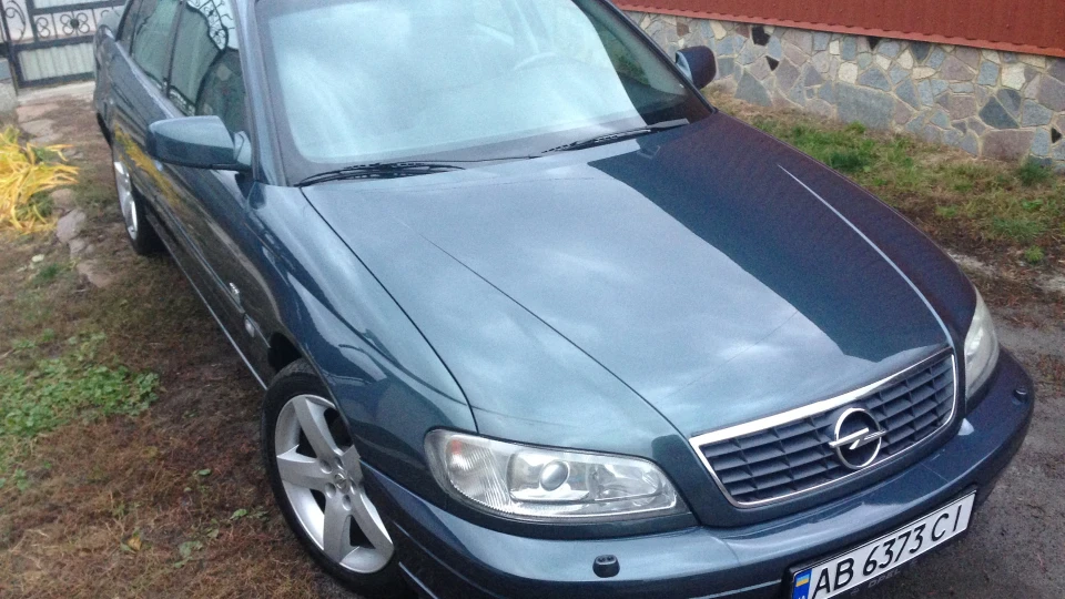 Opel Omega 2.5dti 5