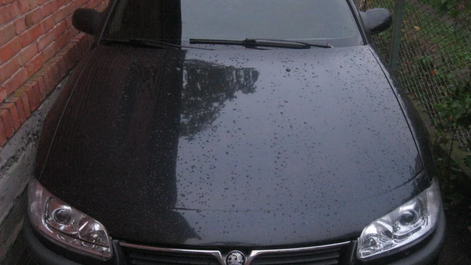 Opel Omega 2.5v6 4