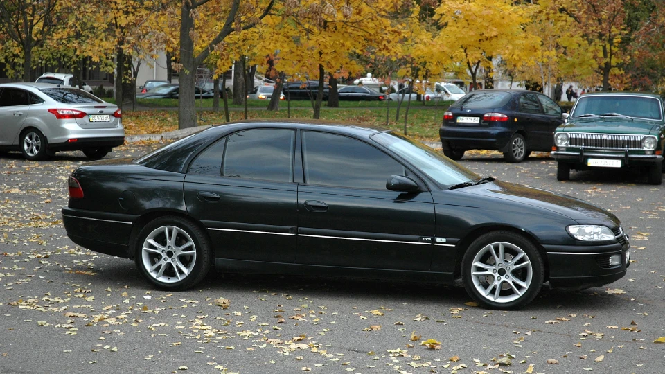 Opel Omega 3.0 компресор 2
