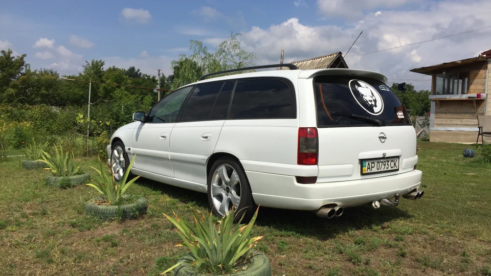 Opel Omega 🦈 3.0 МКПП LSD 3
