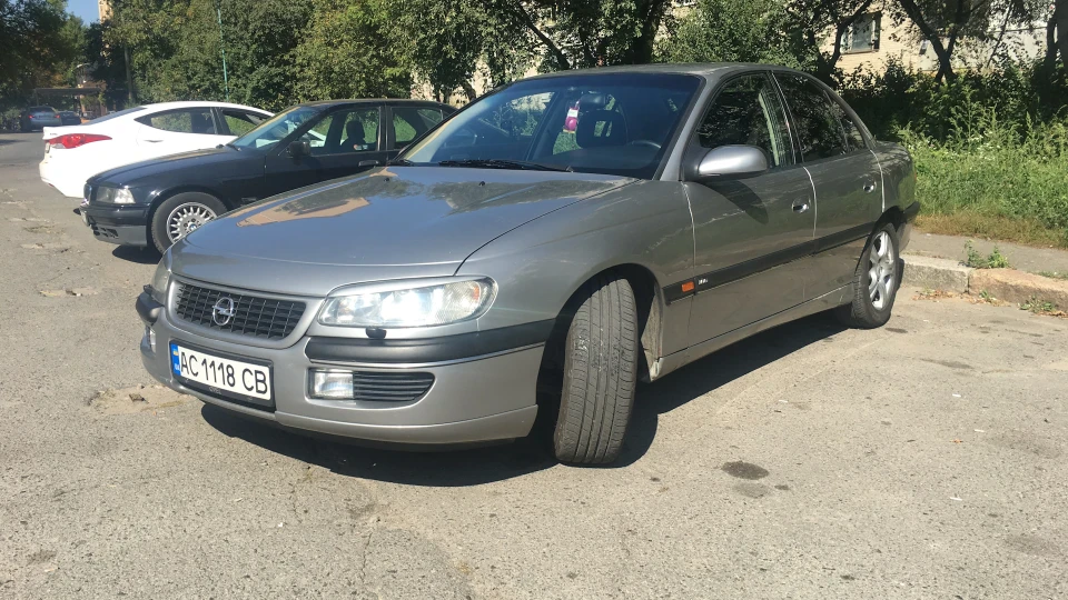 Opel Omega 3.0 MV6