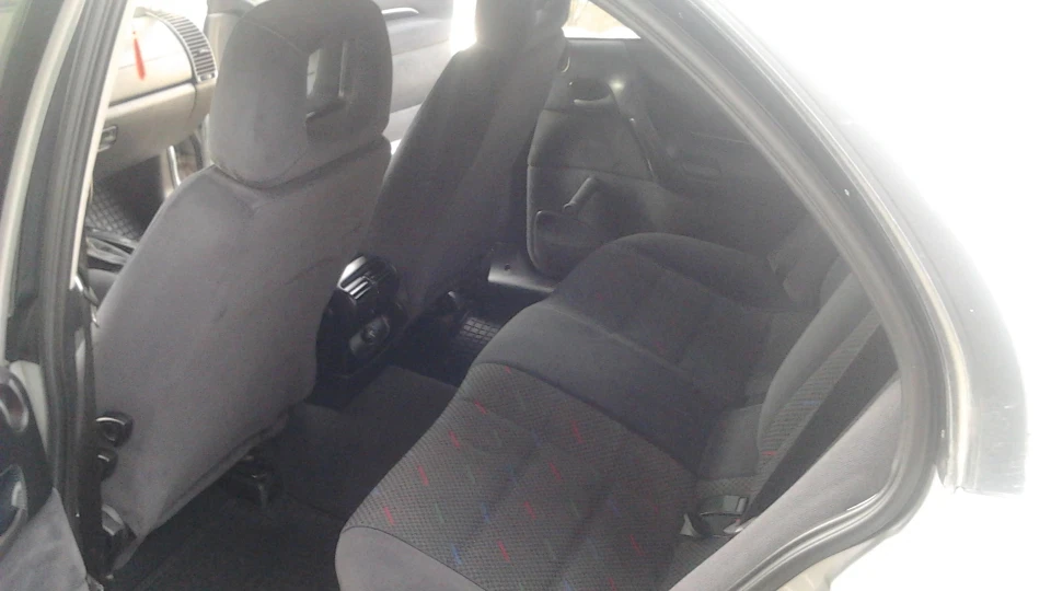 Opel Omega 3.0 V6 2