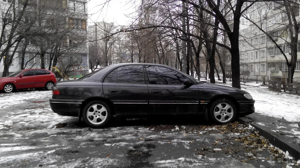 Opel Omega 3.0 V6 2
