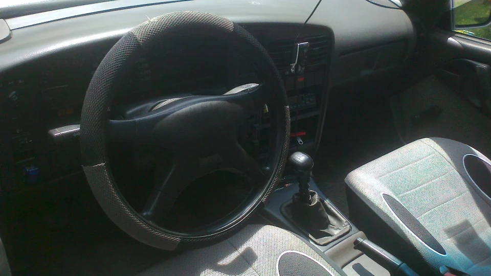 Opel Omega 3.0 5