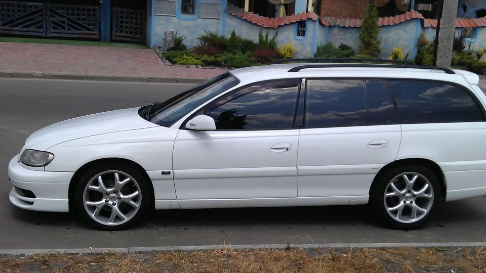 Opel Omega 3.2 Supercharged 3