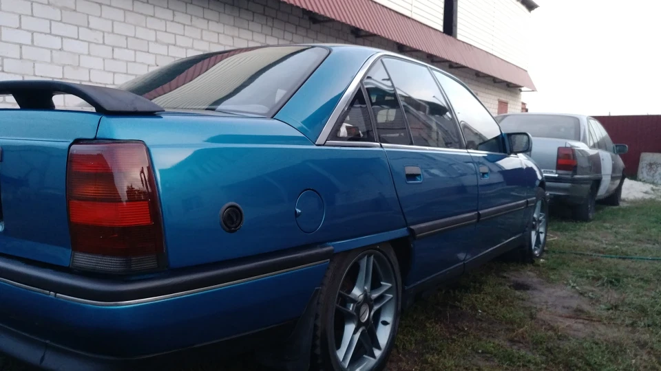 Opel Omega А V6 2.5 3