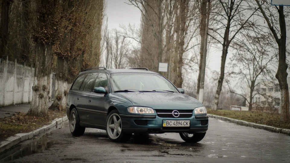 Opel Omega AS Schnitzer 3