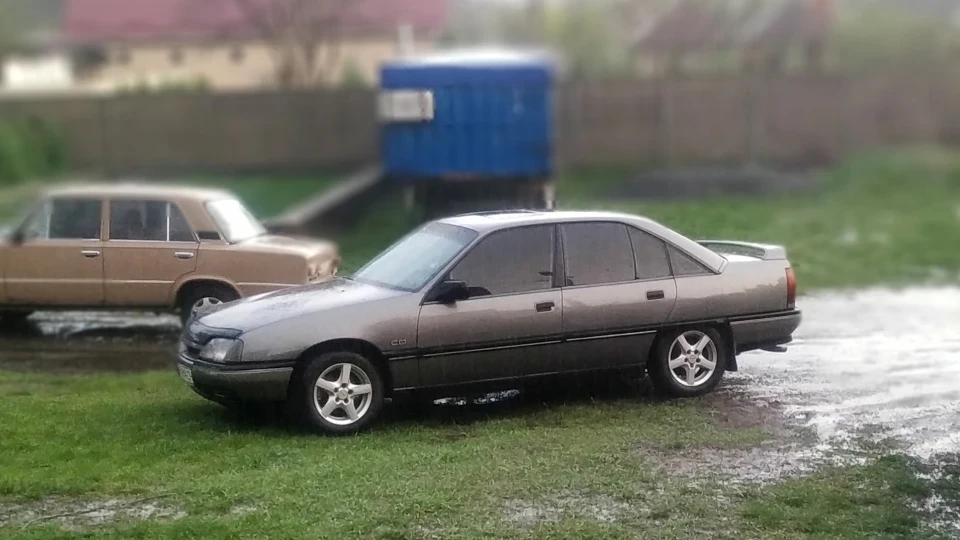 Opel Omega @ 2i (продана) 2